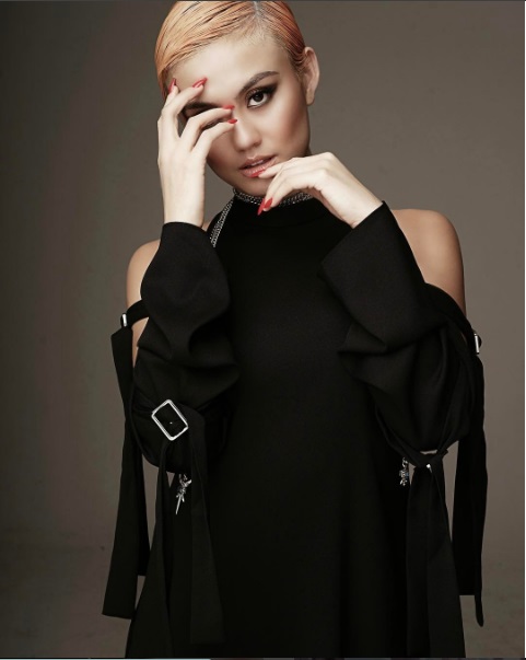 Agnez Mo Luncurkan Aplikasi Mobile