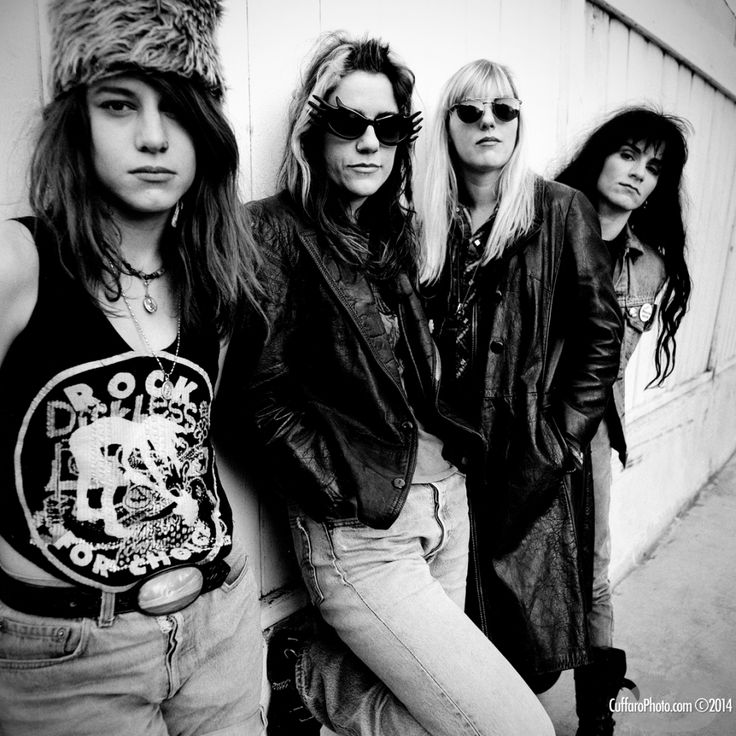 Dokumenter L7: 'Pretend We're Dead ' Rilis Oktober 2017