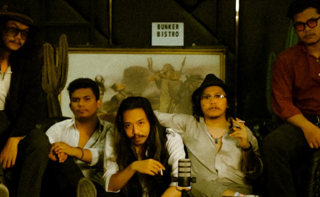 Fantasi Liburan dari Johnny Good Boy di Single "Party's Over"